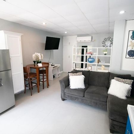 Stacys Place #3 Studio Apartment Port of Spain Exteriör bild