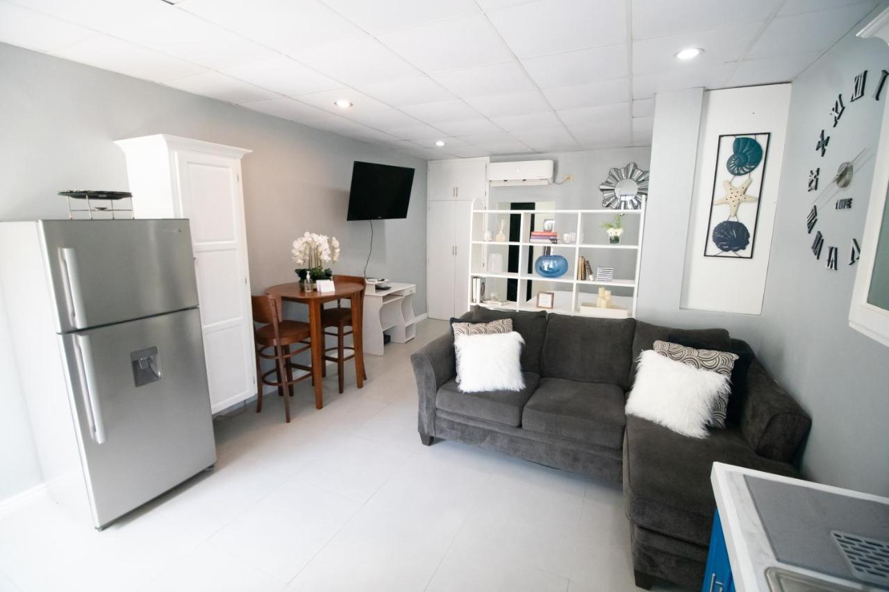 Stacys Place #3 Studio Apartment Port of Spain Exteriör bild